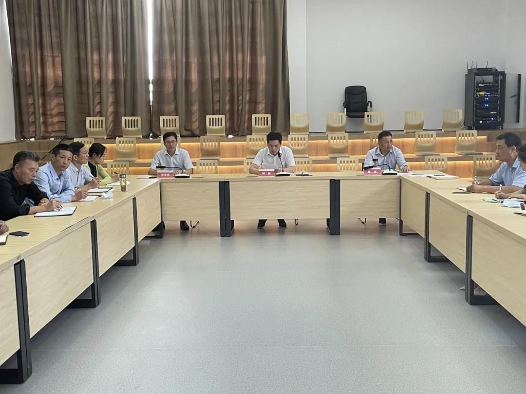 悅達(dá)地產(chǎn)召開(kāi)疫情防控工作緊急會(huì)議